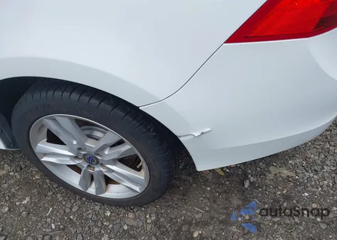 2013 Volvo S60 T5/T5 Platinum/T5 Premier/T5 Premier Plus z USA, uszkodzony, nr VIN YV1612FSXD2198425